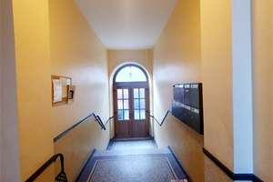 Super Innenstadtlage,hervorragende 2- Zi. ETW, gut vermietet, Hochparterre mit 2 Balkonen+ TGL Bad! – Die vollständige Adresse der Immobilie erhältst du vom Anbieter., 65183 Nordost, Wiesbaden – Vorschaubild 6