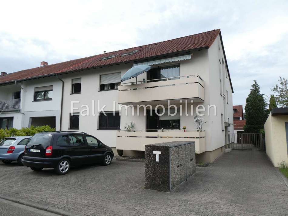 Hausansicht Straßenseite