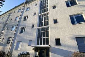 Vermietete Dachgeschosswohnung! 2 Zimmer mit Balkon und einem phantastischen Ausblick! – Suderoder Str. 47A, 12347 Britz, Berlin – Vorschaubild 1