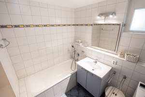 Attraktive 4-Zimmer-Gartengeschosswohnung mit sonniger Westterrasse & viel Privatsphäre in Eningen – Die vollständige Adresse der Immobilie erhältst du vom Anbieter., 72800 Eningen unter Achalm – Vorschaubild 16