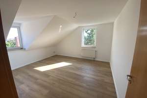 2-Zimmerwohnung mit Aufzug und Balkon – Hans-Sailer-Straße 2-4, 99089 Ilversgehofen, Erfurt – Vorschaubild 4