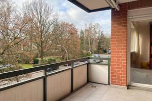 RESERVIERT - Renovierte 3-Zimmer-Wohnung in grüner Lage mit großem West-Balkon und Einzelgarage – Die vollständige Adresse der Immobilie erhältst du vom Anbieter., 22455 Niendorf, Hamburg – Vorschaubild 9
