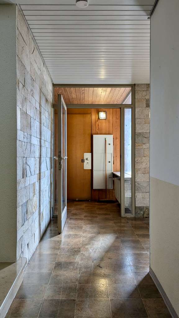 Immobilie in Neu-Ulm - Projektiertes 3 Fam. Haus auf 988 m² Grundstück! Sofort Frei! - Bild 4