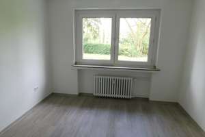 Einzugsbereite EG-Wohnung mit Einbauküche und Balkon! – Flözstr. 22, 44799 Wiemelhausen, Bochum – Vorschaubild 6