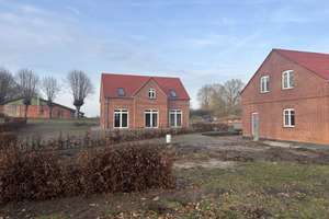 Der Natur so nahe: Großzügiges Einfamilienhaus mit 6 Zimmern - ERSTBEZUG – Dorfstraße 48, 24790 Ostenfeld (Rendsburg) – Vorschaubild 29