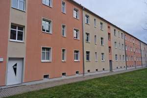 schöne Wohnung mit Balkon und Dielenboden (EBK möglich) – Schlosserstraße 27, 6112 Lutherplatz/Thüringer Bahnhof, Halle (Saale) – Vorschaubild 10
