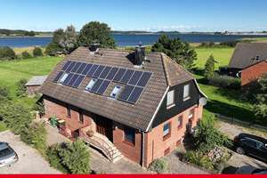 Gepflegtes Einfamilienhaus mit Einliegerwohnung, PV-Anlage und Weitblick über die Schlei!  – Die vollständige Adresse der Immobilie erhältst du vom Anbieter., 24376 Kappeln – Vorschaubild 1