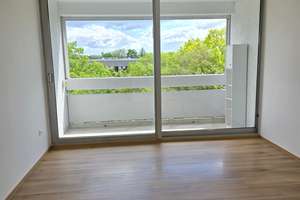 Stadtwohnung mit 2 Balkonen: 2-Zimmer-Domizil in Bogenhausen – Elektrastraße 17, 81925 Parkstadt, München – Vorschaubild 2