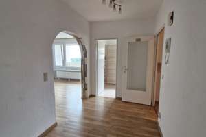 Neuwiederstraße | Gemütliche 2-Zimmer-Wohnung mit Tiefgaragenstellplatz in gepflegter Wohnanlage – Neuwiederstraße 5, 28325 Tenever, Bremen – Vorschaubild 8