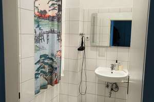 Rheingauviertel – Schöne und zentral gelegene 4 Zimmer Altbauwohnung mit großer Dachterrasse – Dotzheimer Straße 72, 65197 Rheingauviertel / Hollerborn, Wiesbaden – Vorschaubild 2