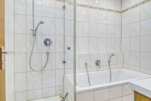 Attraktives Reihenmittelhaus in München-Aubing – Ihr neues Zuhause mit Wintergarten & Raumwunder – Die vollständige Adresse der Immobilie erhältst du vom Anbieter., 81249 Aubing-Süd, München – Vorschaubild 23
