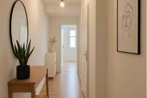 Provisionsfrei! Erstbezug nach Renovierung – Hochparterre-Wohnung in Bestlage – München – Vorschaubild 1