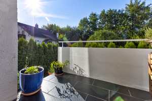 Geschmackvolle 3-Zimmer-Erdgeschosswohnung mit Balkon und Einbauküche in München Forstenried – Herterichstr. 163A, 81476 München – Vorschaubild 6