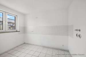 „Lichtdurchflutete 5-Zimmer-Wohnung mit Aufzug in gefragter Wohnlage“ – Die vollständige Adresse der Immobilie erhältst du vom Anbieter., 86156 Kriegshaber, Augsburg – Vorschaubild 4