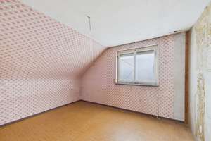 Handwerker aufgepasst! | Sanierungsbedürftiges EFH mit praktischem Grundriss | Ruhige Lage – Die vollständige Adresse der Immobilie erhältst du vom Anbieter., 74850 Schefflenz – Vorschaubild 14