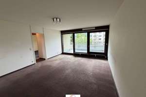 Attraktive, moderne 3,5 Zi-Whg in gepflegter Wohnanlage in Stgt-Botnang! Obj.-Nr. 2710 – Die vollständige Adresse der Immobilie erhältst du vom Anbieter., 70195 Botnang-Süd, Stuttgart – Vorschaubild 3