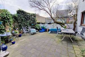 Dreifamilienhaus mit 108 m², 56 m² und 57 m² Wohnfläche mit charmantem Innenhof. – Die vollständige Adresse der Immobilie erhältst du vom Anbieter., 46145 Sterkrade-Mitte, Oberhausen – Vorschaubild 1