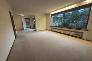 VIELSEITIGES ZWEIFAMILIENHAUS MIT GARTEN UND GARAGE IN BEGEHRTER LAGE VON MG! – Die vollständige Adresse der Immobilie erhältst du vom Anbieter., 41063 Eicken, Mönchengladbach – Vorschaubild 3