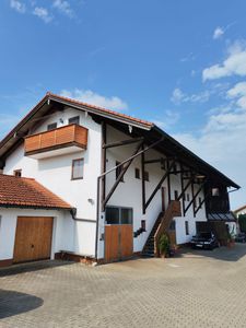 Schöne drei Zimmer Maisonette-Wohnung in Ebersberg (Kreis), Egmating