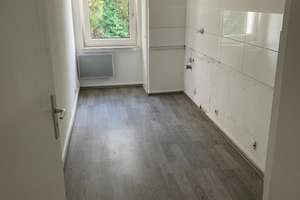 Mehrfamilienhaus mit 7 Wohneinheiten und Garten – Die vollständige Adresse der Immobilie erhältst du vom Anbieter., 45479 Broich, Mülheim an der Ruhr – Vorschaubild 4