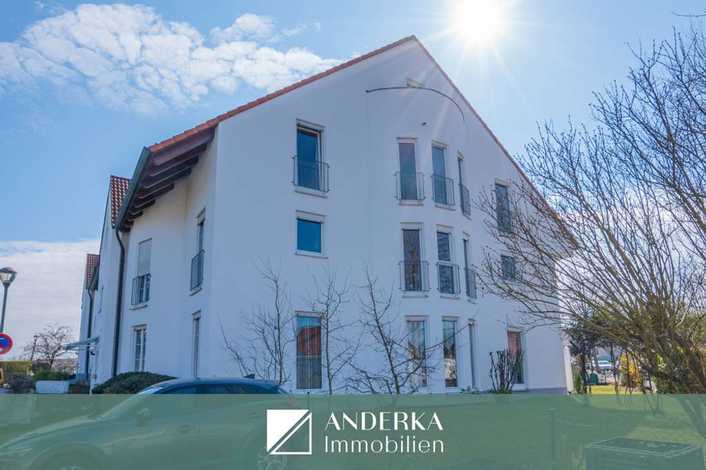 Immobilie in Jettingen-Scheppach - Wohnen mit Galerie-Charakter: 4-Zimmer-Maisonette mit Süd-Loggia! - Bild 0