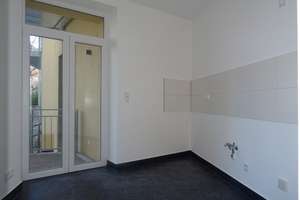 Moderne 2-Raum-Wohnung mit Balkon in ruhiger Lage! – Lutherstr. 5b, 39112 Sudenburg, Magdeburg – Vorschaubild 2