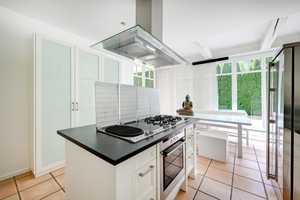 Sonnenlage, Villa auf parkähnlichem Grundstück, Pool, Solar, von Privat – München (Kreis) – Vorschaubild 25