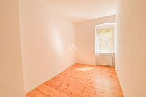 SCHMUCKE ALTBAUWOHNUNG IN EINEM TOP-ZUSTAND! RUHIG GELEGEN UND PERFEKT GESCHNITTEN! PROVISIONSFREI! – Behmstraße 67, 10439 Prenzlauer Berg, Berlin – Vorschaubild 5