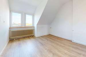 Hastedt / Lichtdurchflutete Dachgeschosswohnung in Top Lage – Die vollständige Adresse der Immobilie erhältst du vom Anbieter., 28207 Hastedt, Bremen – Vorschaubild 4