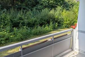 Südvorstadt - ruhige Seitenstraße: frisch renovierte 3-Zi.-Wohnung mit Balkon – Geinitzstraße 3b, 1217 Südvorstadt-Ost, Dresden – Vorschaubild 3