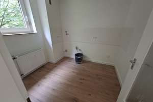 für Familien - 4 Zimmer in der Hochparterre – Thüringerstr. 17, 30179 Vahrenheide, Hannover – Vorschaubild 8
