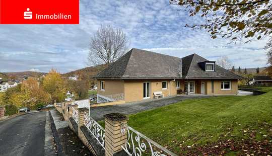 Bild von Exklusive Villa mit großem Garten, Pool und Ausbaupotenzial