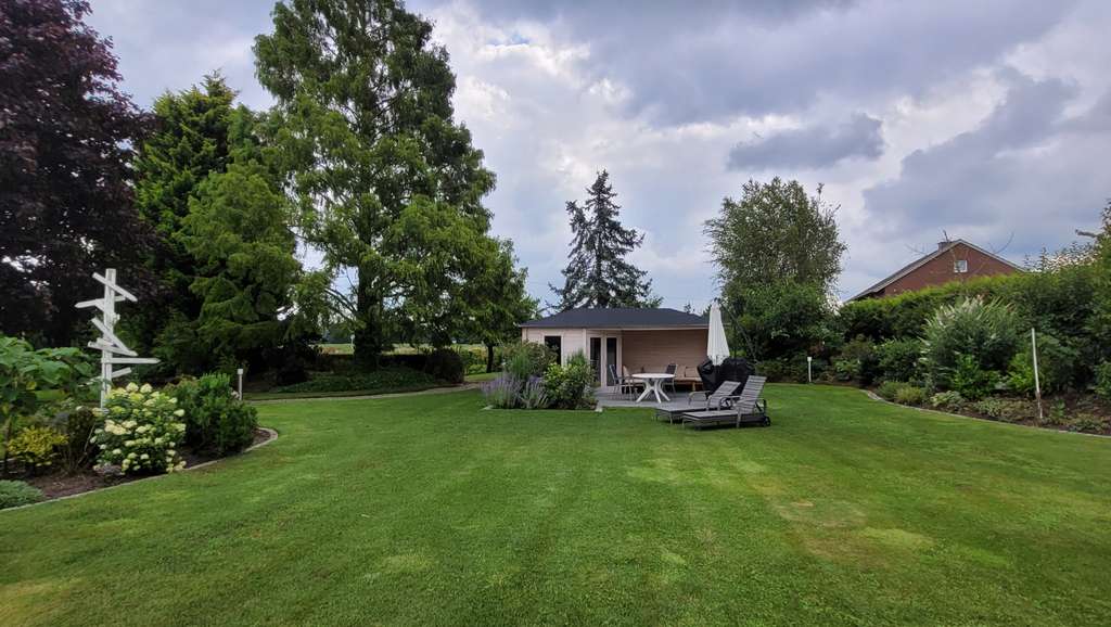 Immobilie in Wadersloh - Exklusives und großes Wohnhaus mit viel Platz um Wohnen und Arbeiten an einem Ort zu vereinen - Bild 3