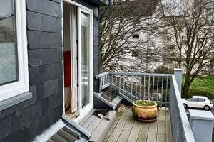 Schöne 2 Zimmer Dachgeschoßwohnung in Bonn, Friesdorf – 53175 Friesdorf, Bonn – Vorschaubild 3