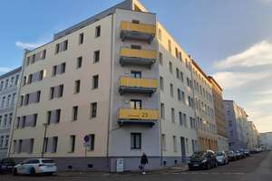 Luxuriöse 4 Raumwohnung mit Fußbodenheizung, Wanne und Dusche, Hauswirtschaftsraum, Parkett! – Jacobstraße 23, 6110 Südliche Innenstadt, Halle (Saale) – Vorschaubild 1