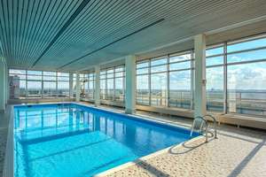 SOPART IMMOBILIEN - Stilvolle 2-Zimmer-Wohnung im Ramses-Hochhaus - spektakulärer Rooftop-Pool – Die vollständige Adresse der Immobilie erhältst du vom Anbieter., 81243 Aubing-Süd, München – Vorschaubild 16