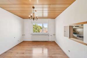 3-Zimmer-Wohnung mit Loggia und Garage - bezugsfrei in Leverkusen-Bürrig – 51371 Bürrig, Leverkusen – Vorschaubild 5