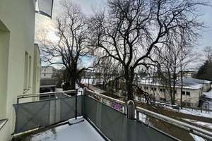 Top-Kapitalanlage in zentraler Potsdamer Lage (14467)
Vermietete 2-Zimmer-Wohnung mit Balkon, Aufzu – Die vollständige Adresse der Immobilie erhältst du vom Anbieter., 14467 Berliner Vorstadt, Potsdam – Vorschaubild 1