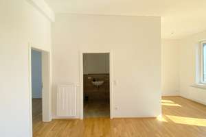 Charmante Dachgeschoss mit schöner Wohnküche und Balkon – Laubestraße 20, 4159 Möckern, Leipzig – Vorschaubild 5