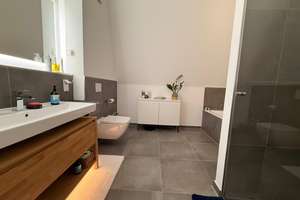 Große 2-Zimmer Wohnung, gehobene Ausstattung, Balkon, DG – Wielandstraße 82, 44791 Grumme, Bochum – Vorschaubild 23