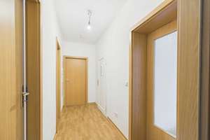 Kleine Dreiraumwohnung mit Badewanne und kleinem Balkon in Mockau – Mockauer Straße 88, 4357 Mockau-Süd, Leipzig – Vorschaubild 5
