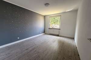 Gepflegte 3-Zimmer-Wohnung mit überdachter Loggia - sofort bezugsfrei – Rathausstraße 16, 44866 Wattenscheid-Mitte, Bochum – Vorschaubild 7