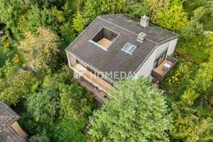 Ikonisches Architektenhaus mit Weitblick & über 200 m² Wohn- und Nutzfläche in Stuttgart-Sonnenberg