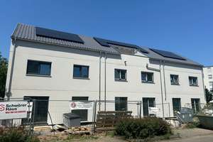 Neubau-Erstbezug: Großzügiges Reihenmittelhaus mit Dachterrasse und großem Studio in Bonn-Beuel – Kommentalweg 2, 52335 Schwarzrheindorf/Vilich-Rheindorf, Bonn – Vorschaubild 9