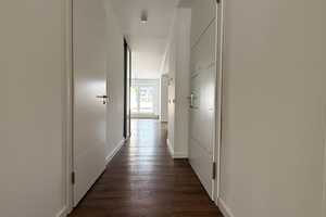 ERSTBEZUG - 2-Zimmerwohnung mit großer Dachterrasse und Einbauküche – Hohenzollernstraße 26, 40211 Düsseldorf – Vorschaubild 7