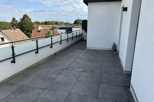 „Frisch gestrichene Penthousewohnung mit großzügiger Dachterrasse“ – Thiedestr 17B, 38122 Rüningen, Braunschweig – Vorschaubild 1