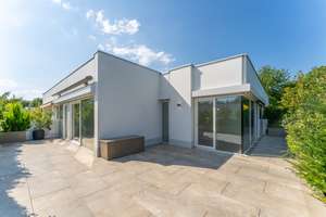 SIE TRÄUMEN VON EINEN PENTHOUSE ?
- Einziehen und Ruhe auf 77m² Terrasse genießen – 81927 Englschalking, München – Vorschaubild 20
