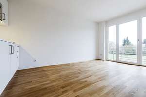 Helles und zentrales Studentenapartment in Hochschulnähe, provisionsfrei von privat – Oberbürgermeister-Hohner-Straße 3, 86153 Am Schäfflerbach, Augsburg – Vorschaubild 1