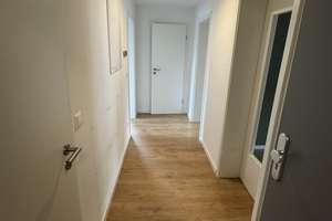 Modernisierte Wohnung in zentraler Lage  – Sachsenring 13, 38440 Laagberg, Wolfsburg – Vorschaubild 5