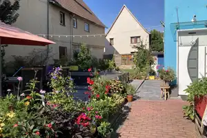 OF-Bürgel: EFH mit kl. Gewerbeeinheit auf großzügigem Grundstück; Mainnähe – Offenbach am Main – Vorschaubild 2
